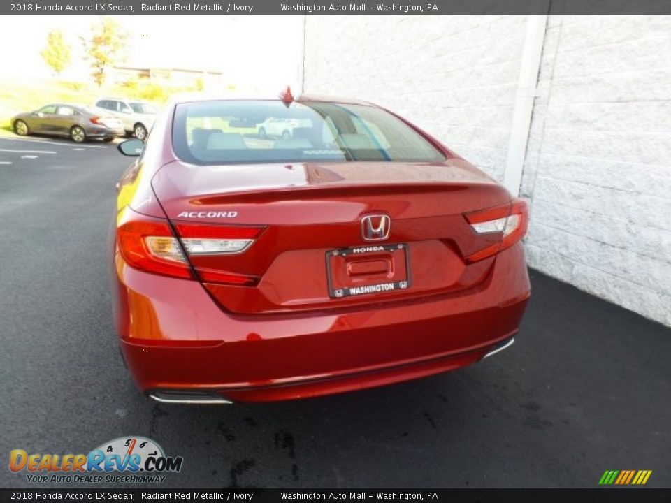 2018 Honda Accord LX Sedan Radiant Red Metallic / Ivory Photo #7