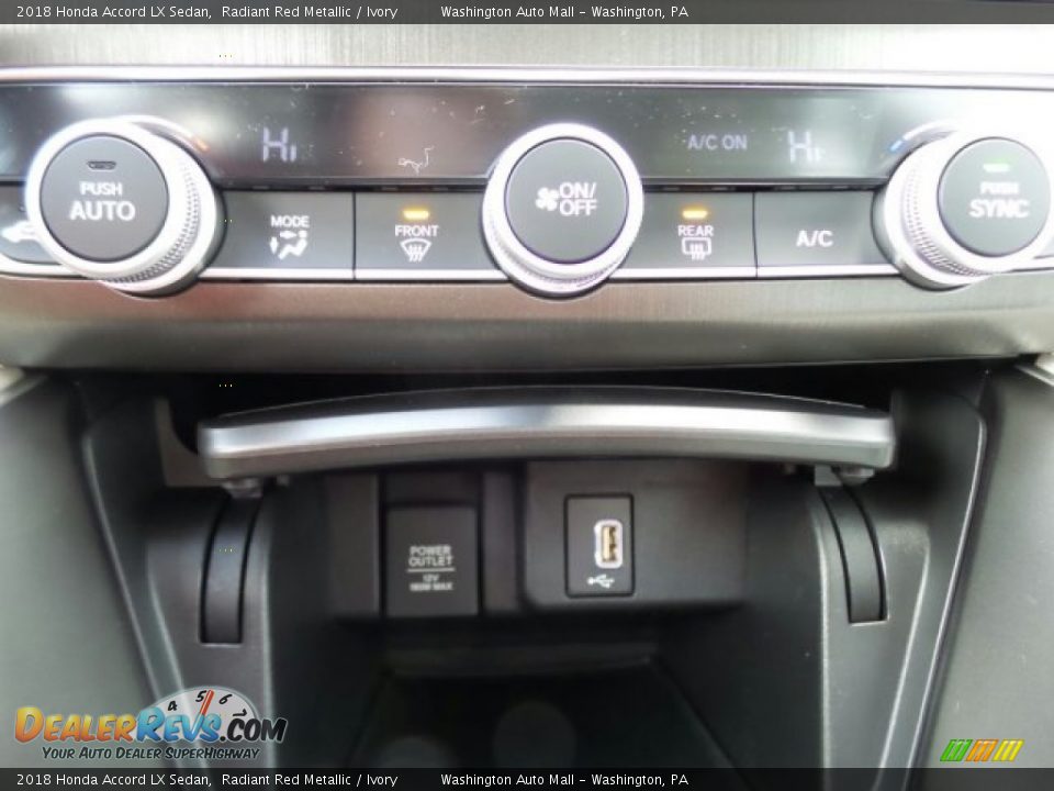 2018 Honda Accord LX Sedan Radiant Red Metallic / Ivory Photo #22