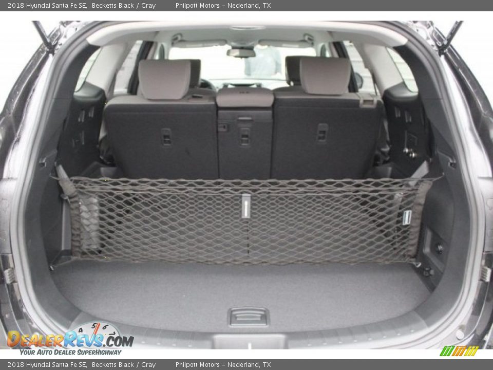 2018 Hyundai Santa Fe SE Becketts Black / Gray Photo #23