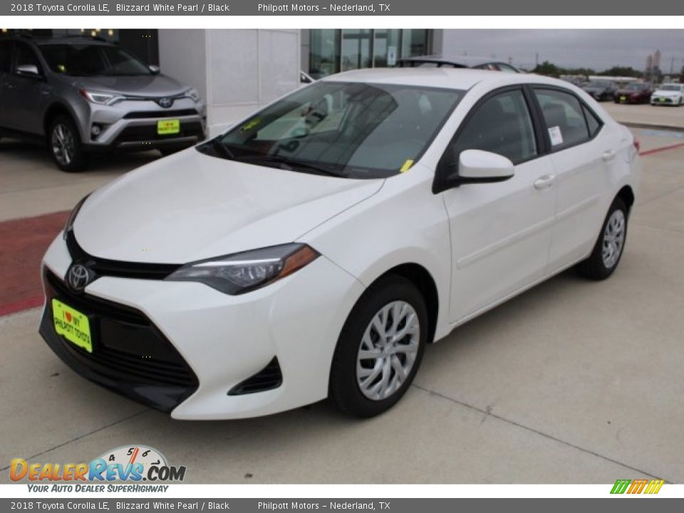 2018 Toyota Corolla LE Blizzard White Pearl / Black Photo #3