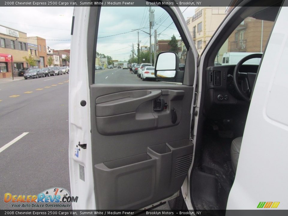 2008 Chevrolet Express 2500 Cargo Van Summit White / Medium Pewter Photo #19
