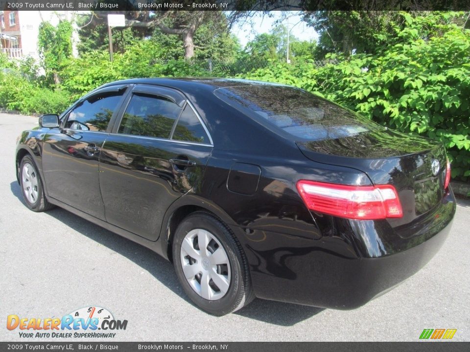 2009 Toyota Camry LE Black / Bisque Photo #7