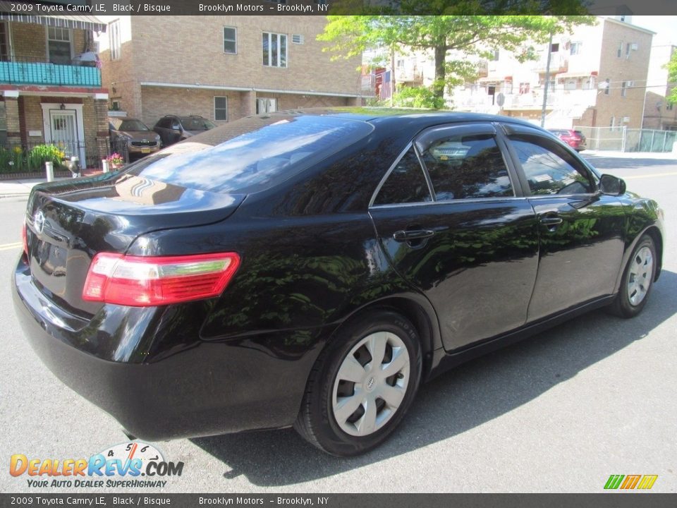2009 Toyota Camry LE Black / Bisque Photo #8