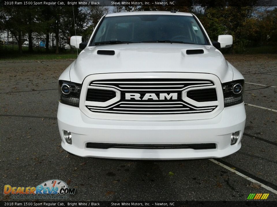 2018 Ram 1500 Sport Regular Cab Bright White / Black Photo #3