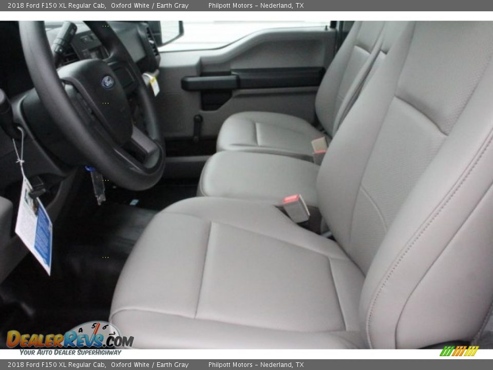 2018 Ford F150 XL Regular Cab Oxford White / Earth Gray Photo #11