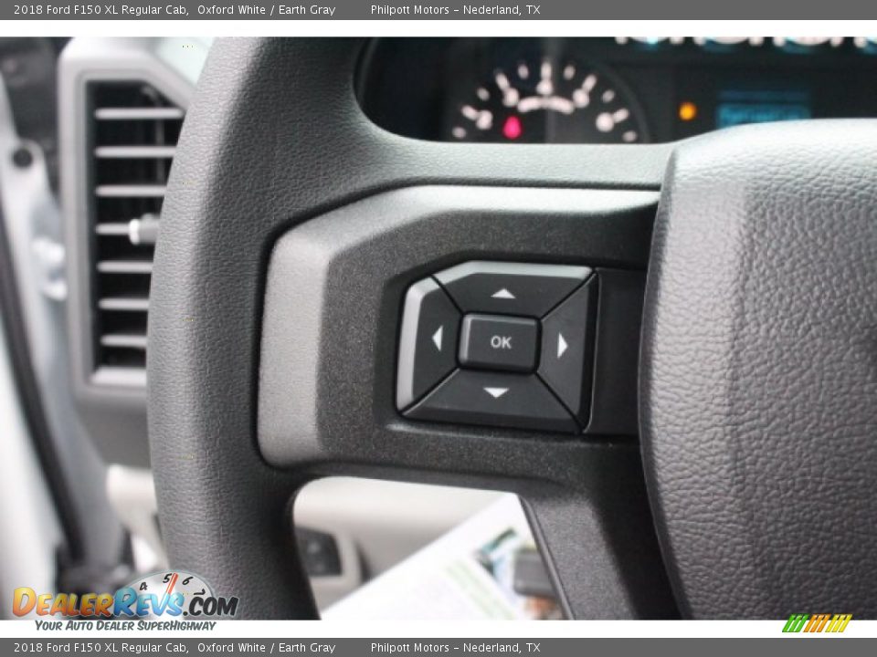 2018 Ford F150 XL Regular Cab Oxford White / Earth Gray Photo #16