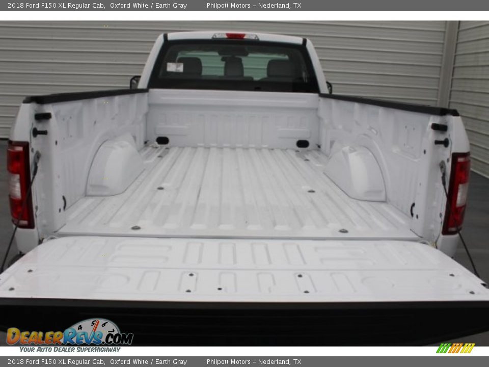 2018 Ford F150 XL Regular Cab Oxford White / Earth Gray Photo #17