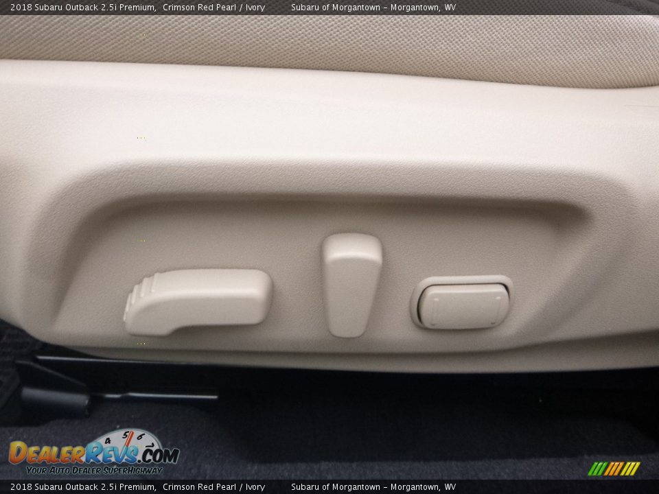 2018 Subaru Outback 2.5i Premium Crimson Red Pearl / Ivory Photo #15