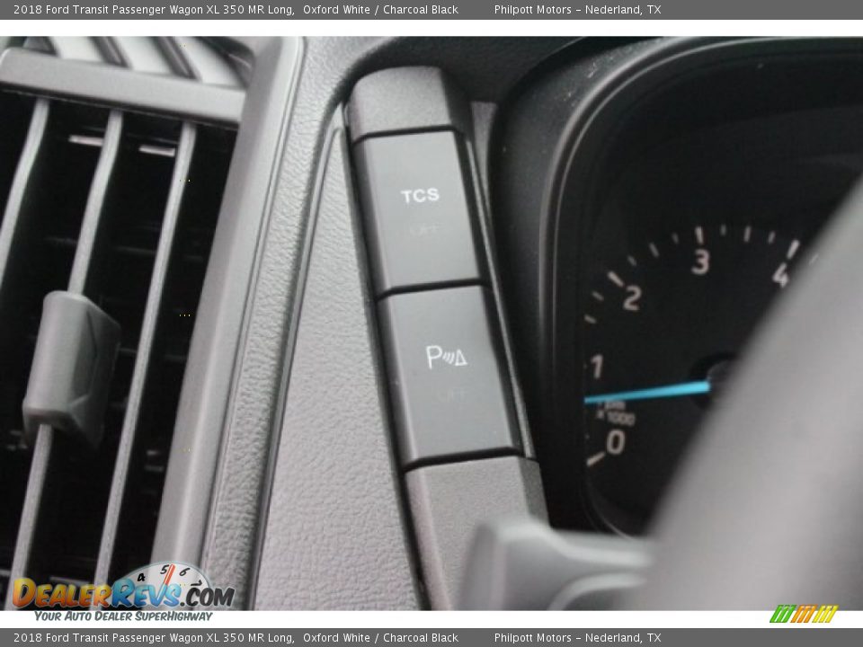 Controls of 2018 Ford Transit Passenger Wagon XL 350 MR Long Photo #17