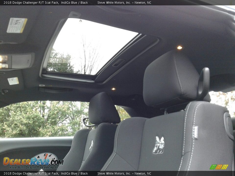 2018 Dodge Challenger R/T Scat Pack IndiGo Blue / Black Photo #28