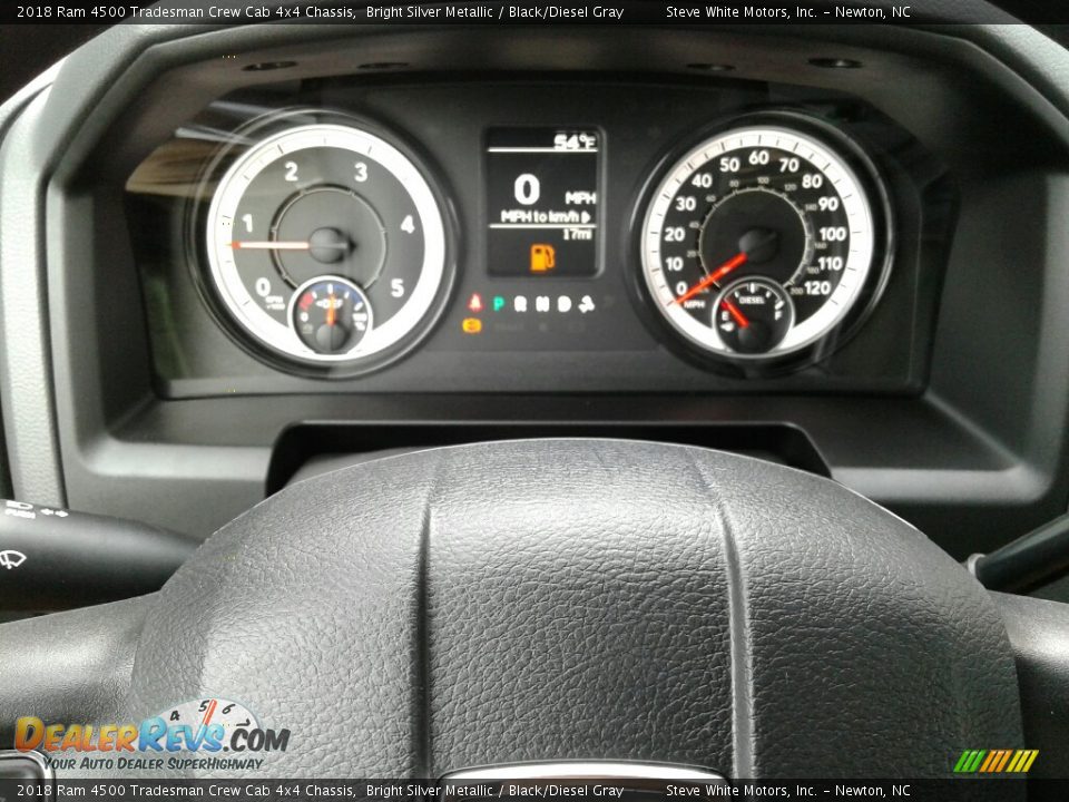 2018 Ram 4500 Tradesman Crew Cab 4x4 Chassis Bright Silver Metallic / Black/Diesel Gray Photo #16
