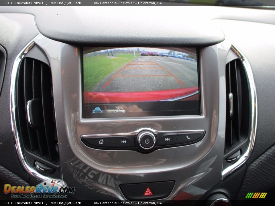 2018 Chevrolet Cruze LT Red Hot / Jet Black Photo #13