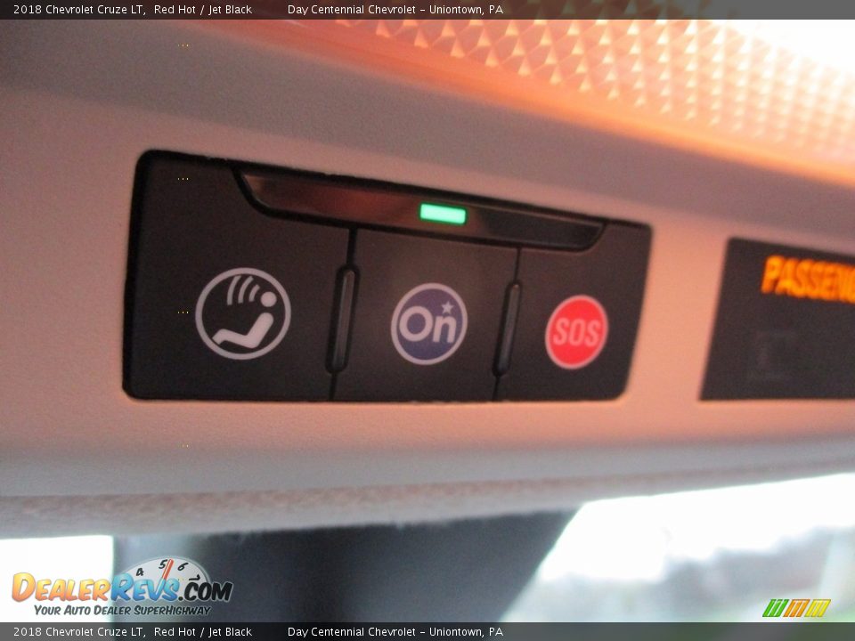 2018 Chevrolet Cruze LT Red Hot / Jet Black Photo #14