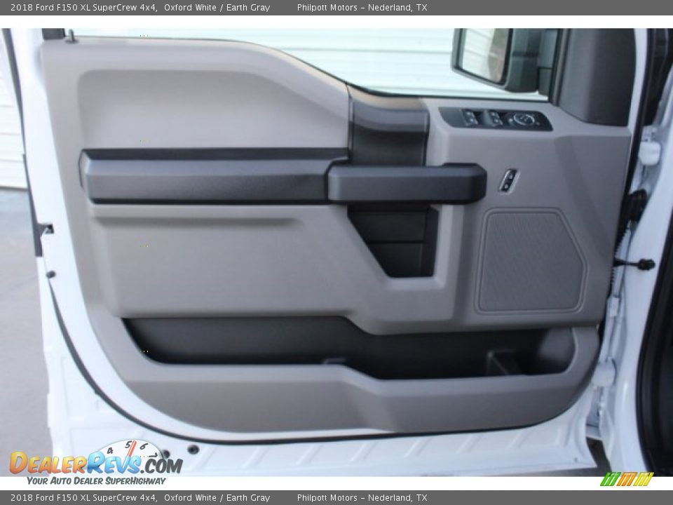 2018 Ford F150 XL SuperCrew 4x4 Oxford White / Earth Gray Photo #9