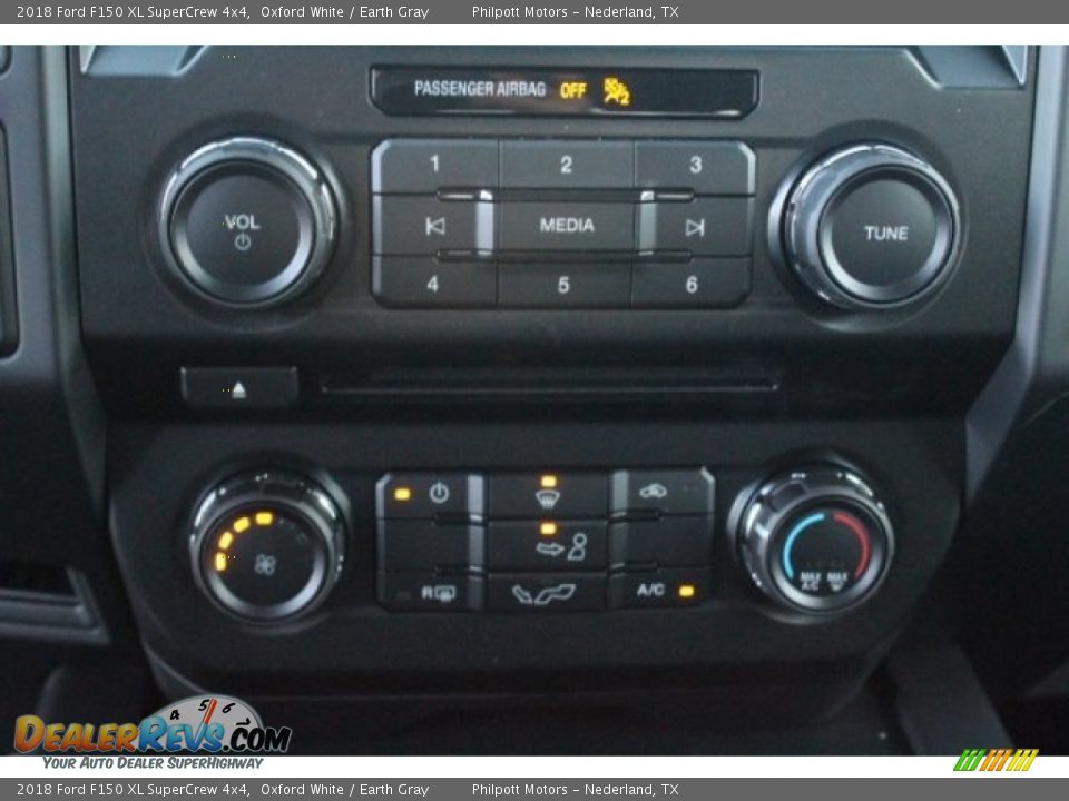 2018 Ford F150 XL SuperCrew 4x4 Oxford White / Earth Gray Photo #14