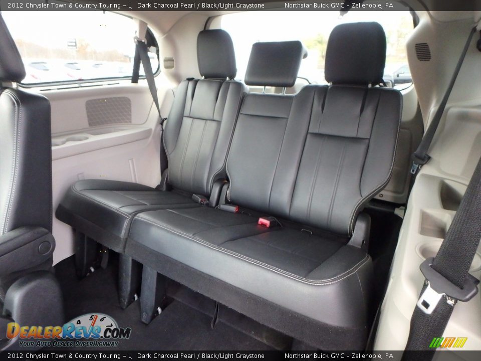 2012 Chrysler Town & Country Touring - L Dark Charcoal Pearl / Black/Light Graystone Photo #17