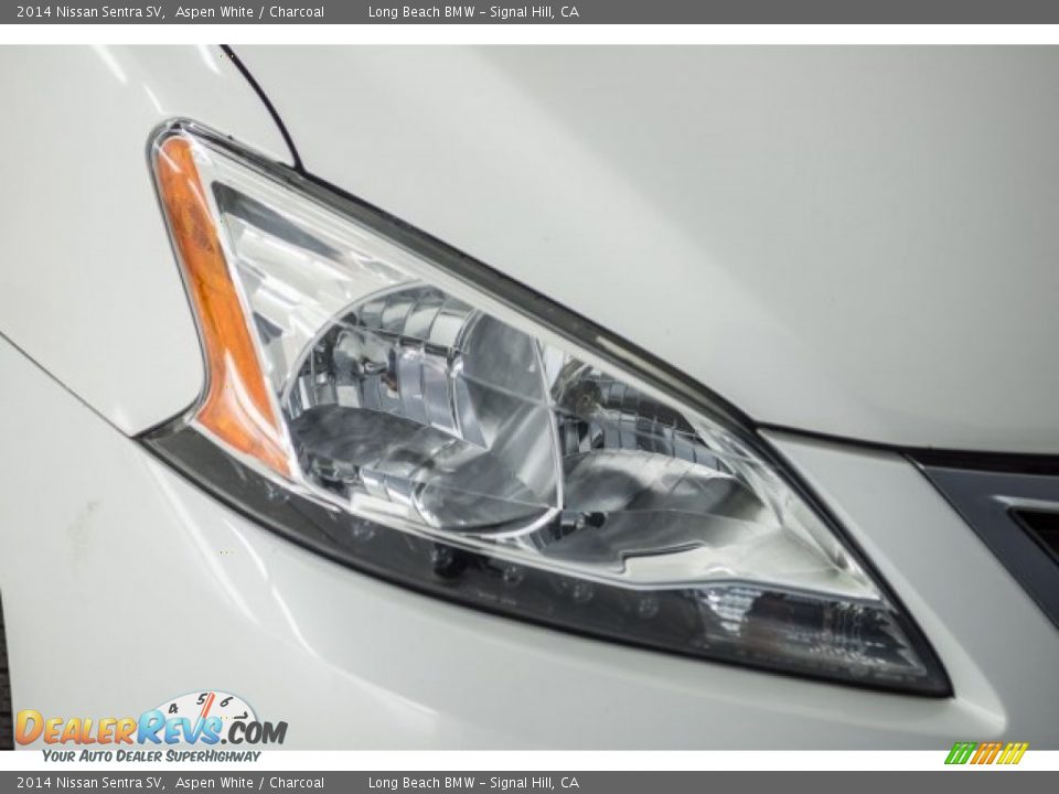 2014 Nissan Sentra SV Aspen White / Charcoal Photo #25