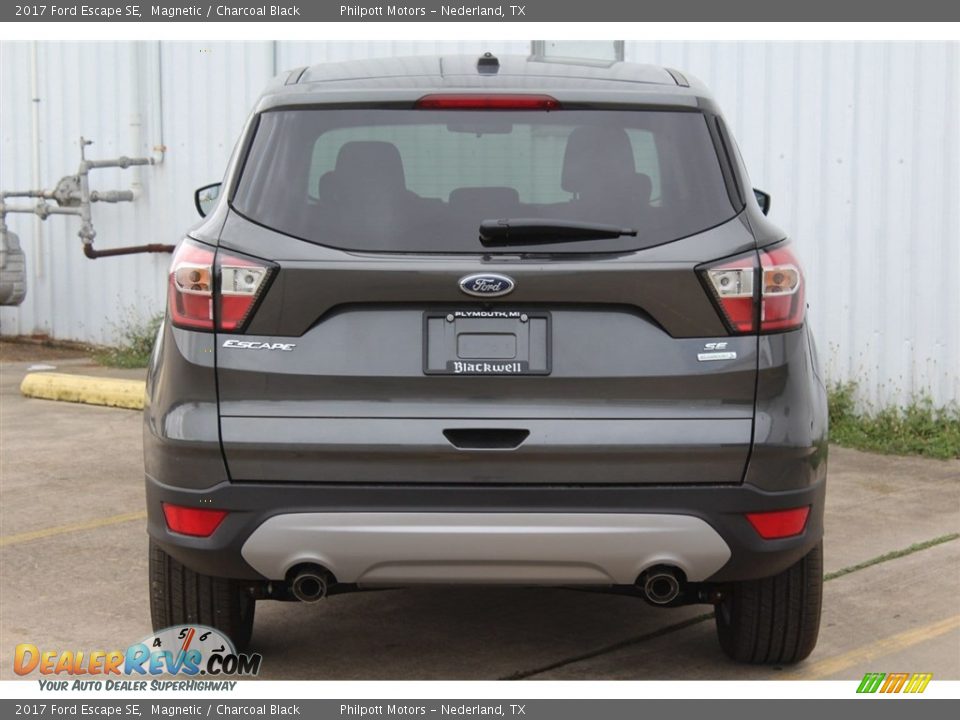 2017 Ford Escape SE Magnetic / Charcoal Black Photo #6