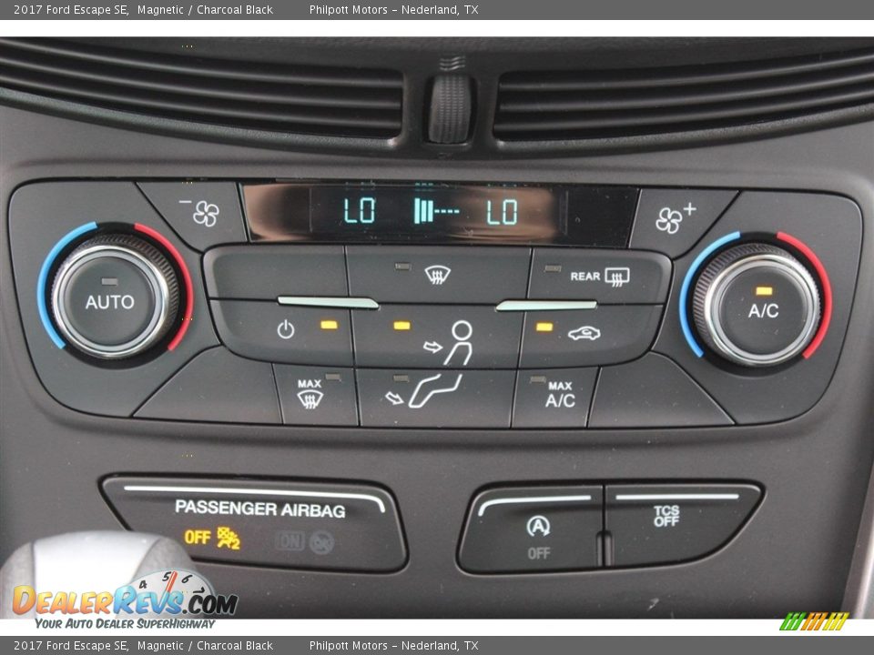 2017 Ford Escape SE Magnetic / Charcoal Black Photo #19