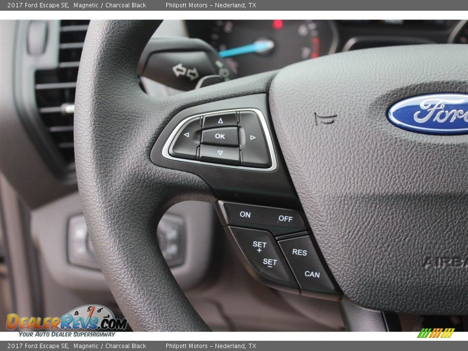 2017 Ford Escape SE Magnetic / Charcoal Black Photo #22
