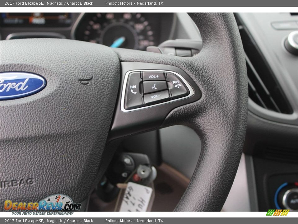 2017 Ford Escape SE Magnetic / Charcoal Black Photo #23