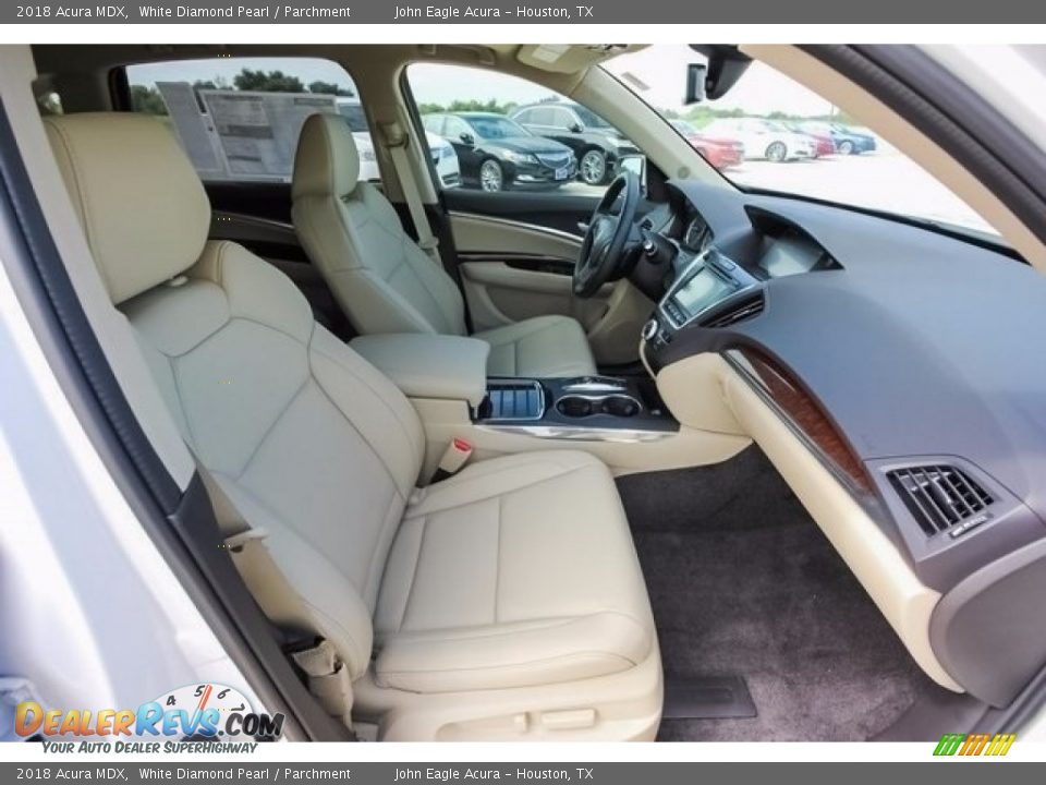 Front Seat of 2018 Acura MDX  Photo #29