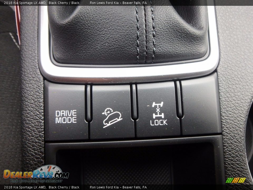 Controls of 2018 Kia Sportage LX AWD Photo #17