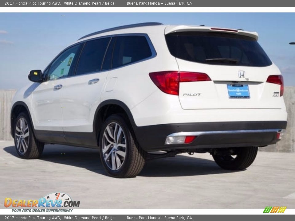 2017 Honda Pilot Touring AWD White Diamond Pearl / Beige Photo #2