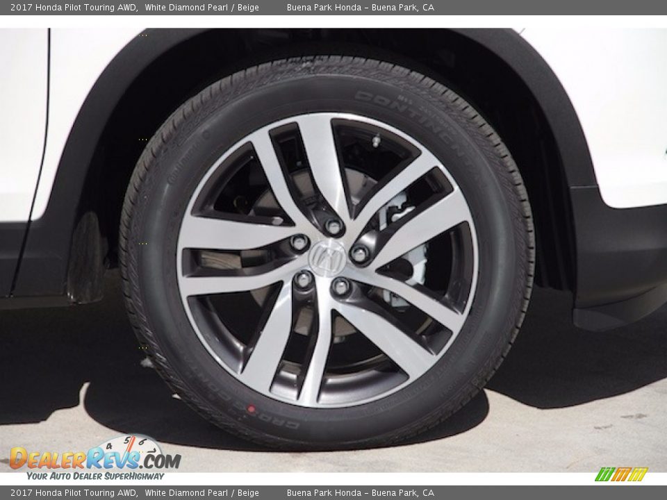 2017 Honda Pilot Touring AWD White Diamond Pearl / Beige Photo #5