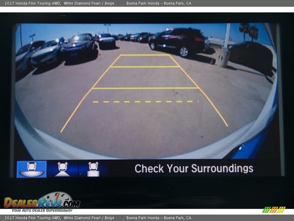2017 Honda Pilot Touring AWD White Diamond Pearl / Beige Photo #7