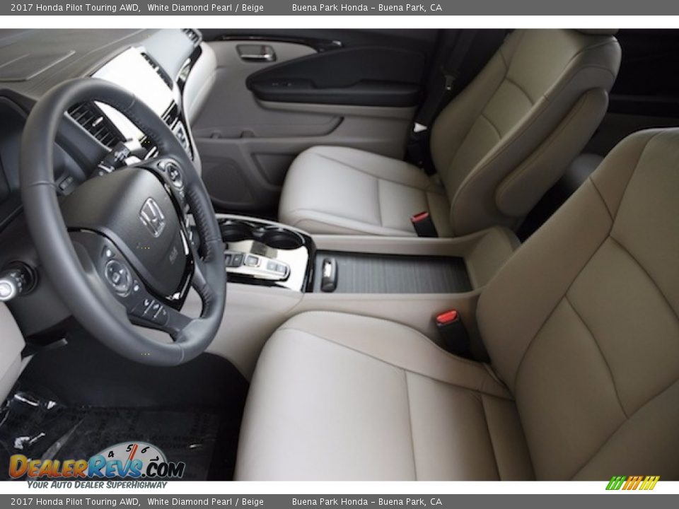 2017 Honda Pilot Touring AWD White Diamond Pearl / Beige Photo #9