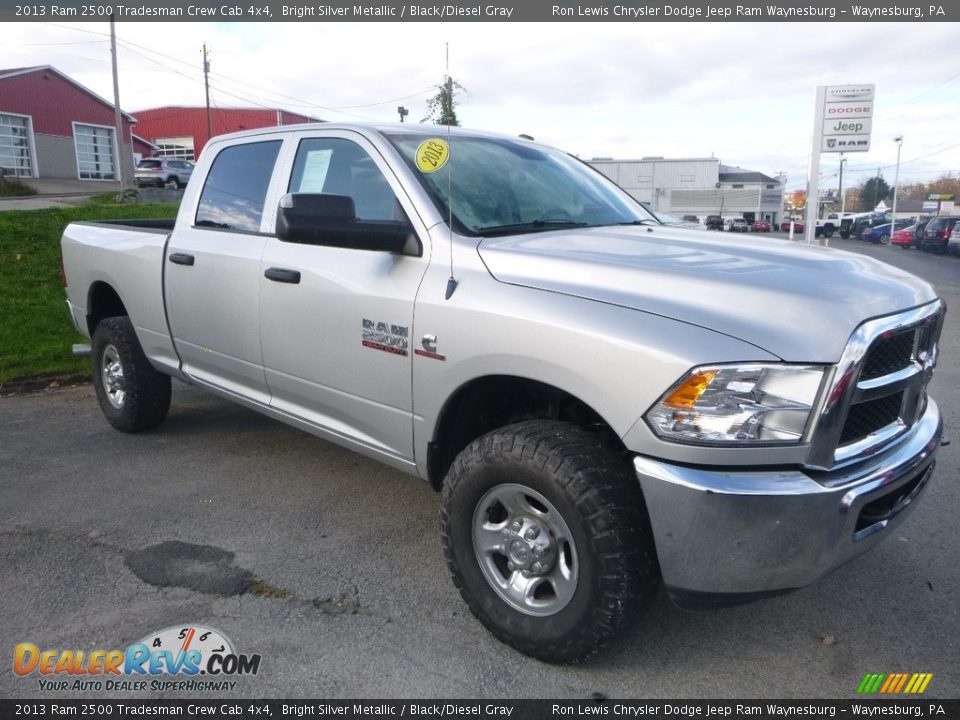 2013 Ram 2500 Tradesman Crew Cab 4x4 Bright Silver Metallic / Black/Diesel Gray Photo #7