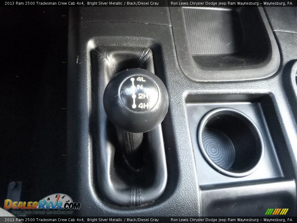 2013 Ram 2500 Tradesman Crew Cab 4x4 Bright Silver Metallic / Black/Diesel Gray Photo #20