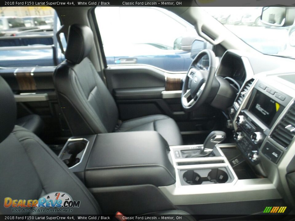 2018 Ford F150 Lariat SuperCrew 4x4 White Gold / Black Photo #5