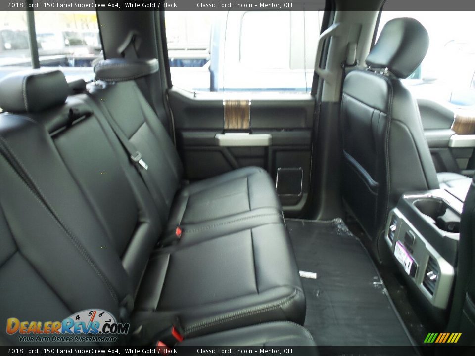 2018 Ford F150 Lariat SuperCrew 4x4 White Gold / Black Photo #6