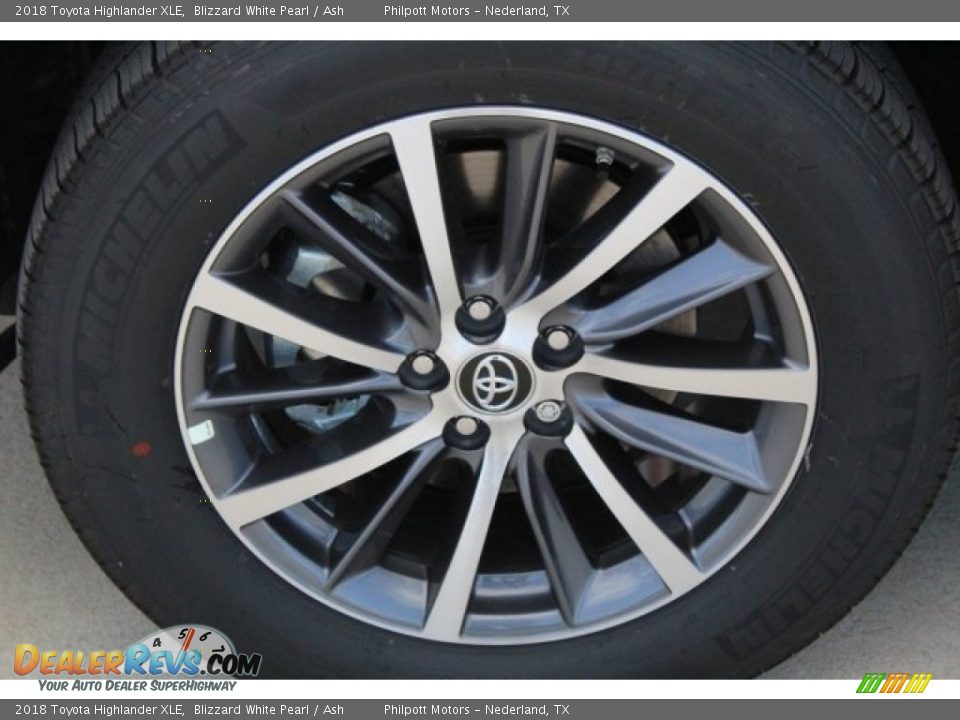 2018 Toyota Highlander XLE Blizzard White Pearl / Ash Photo #4