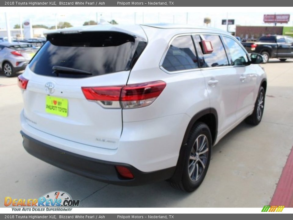 2018 Toyota Highlander XLE Blizzard White Pearl / Ash Photo #7