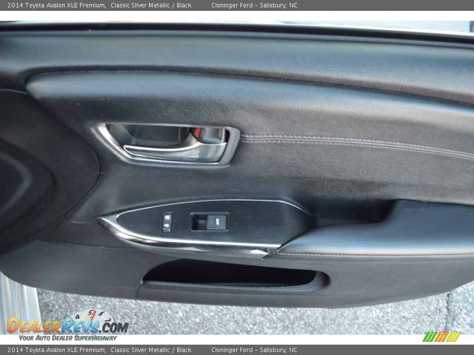 2014 Toyota Avalon XLE Premium Classic Silver Metallic / Black Photo #14