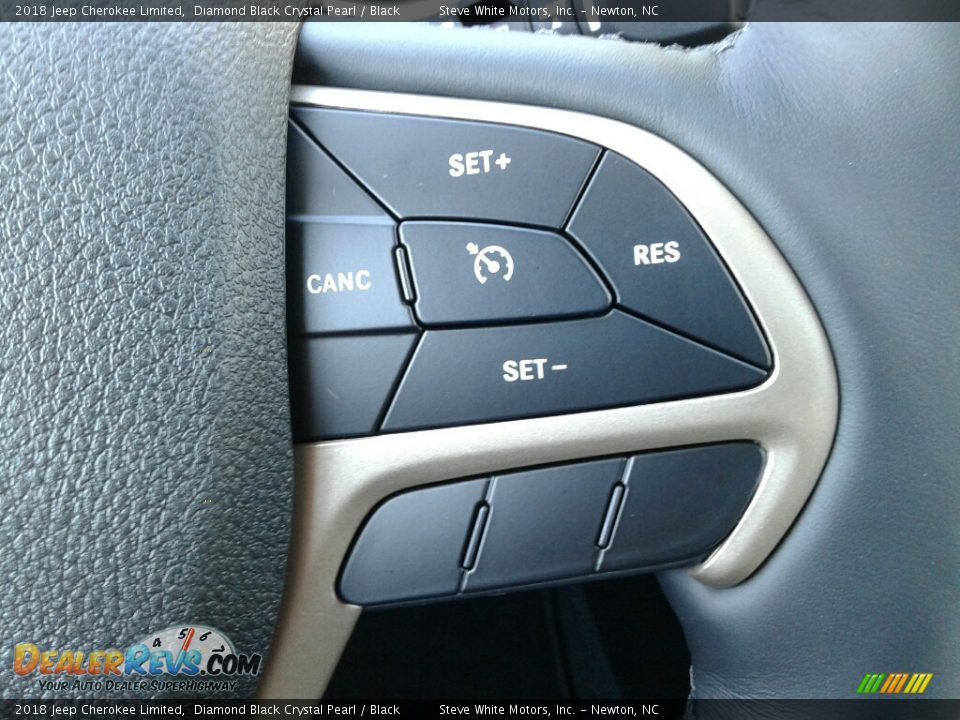 2018 Jeep Cherokee Limited Diamond Black Crystal Pearl / Black Photo #16