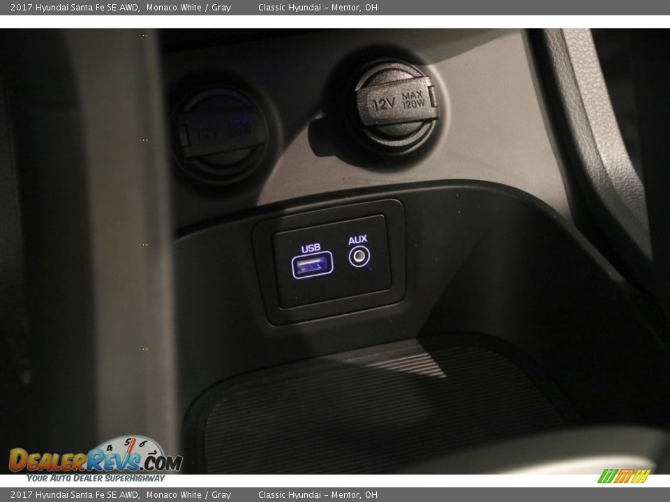 2017 Hyundai Santa Fe SE AWD Monaco White / Gray Photo #12