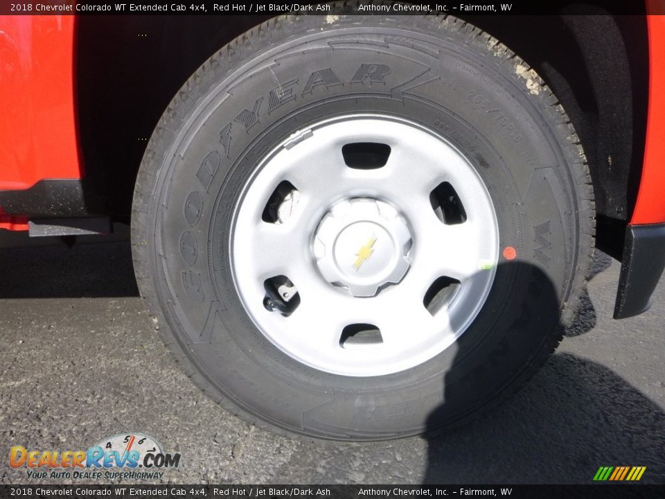 2018 Chevrolet Colorado WT Extended Cab 4x4 Red Hot / Jet Black/Dark Ash Photo #2