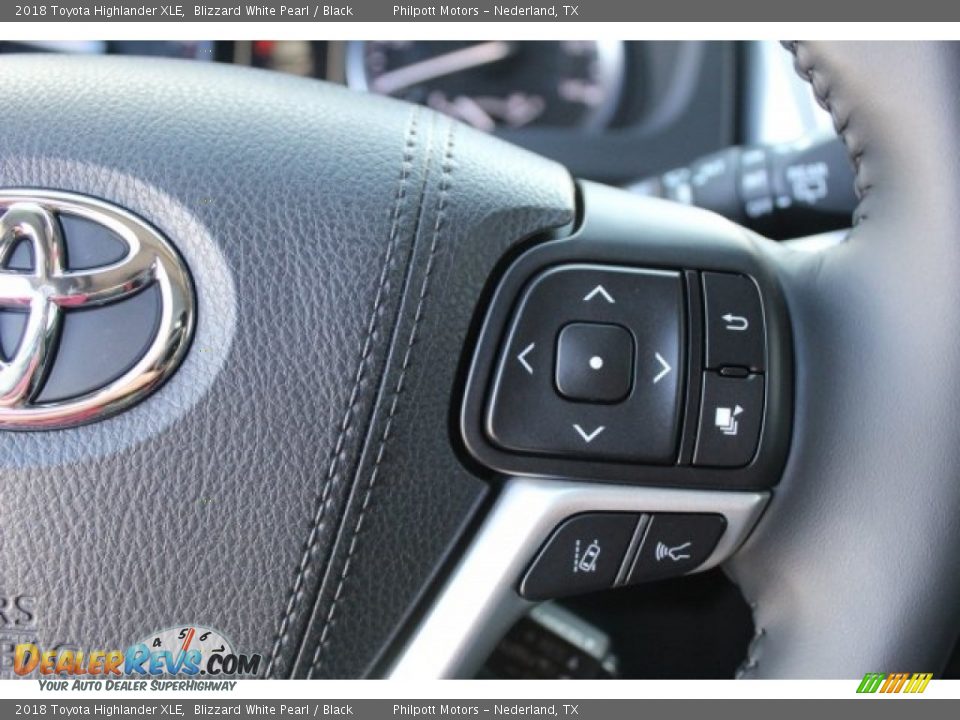 2018 Toyota Highlander XLE Blizzard White Pearl / Black Photo #17
