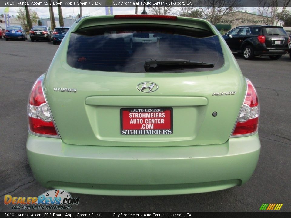 2010 Hyundai Accent GS 3 Door Apple Green / Black Photo #6