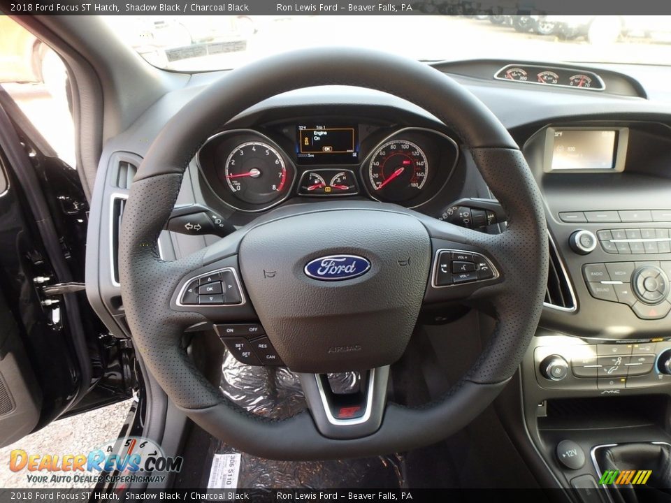 2018 Ford Focus ST Hatch Steering Wheel Photo #17