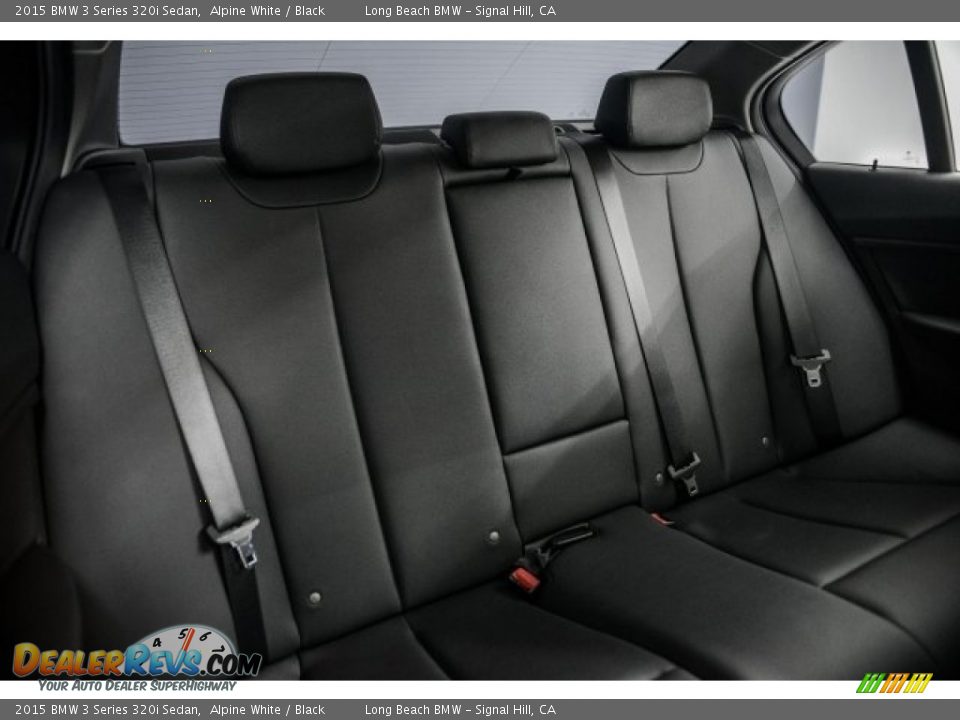 2015 BMW 3 Series 320i Sedan Alpine White / Black Photo #25
