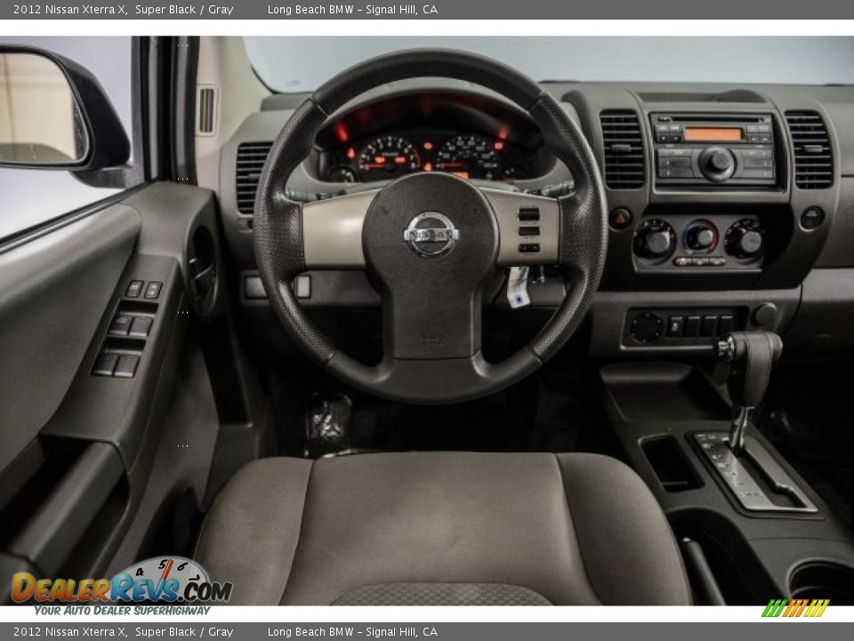 2012 Nissan Xterra X Super Black / Gray Photo #4
