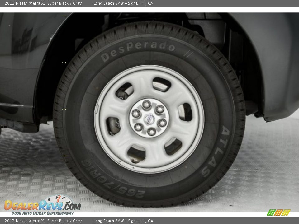 2012 Nissan Xterra X Super Black / Gray Photo #8