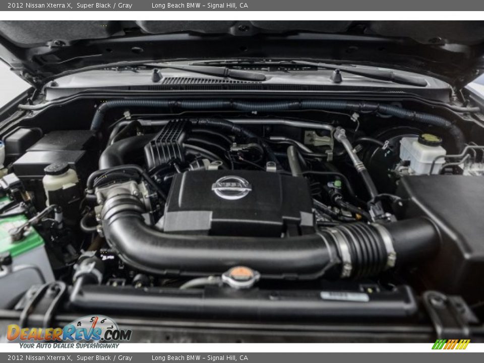 2012 Nissan Xterra X Super Black / Gray Photo #9