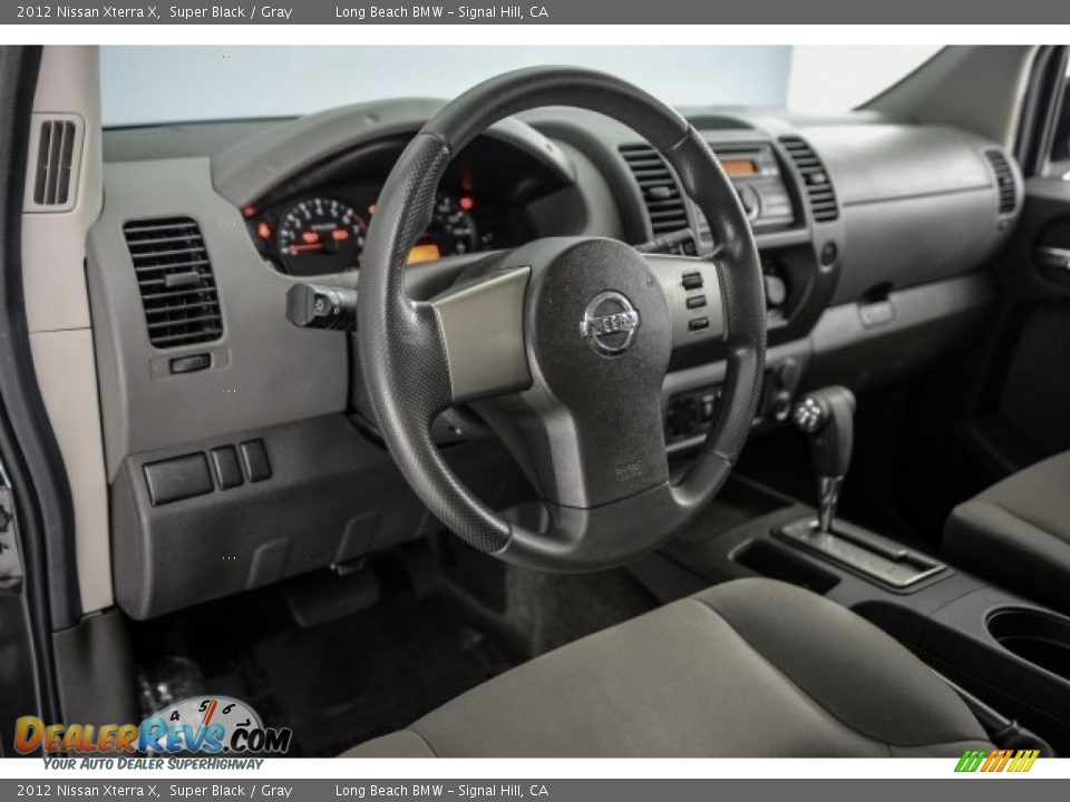 2012 Nissan Xterra X Super Black / Gray Photo #15