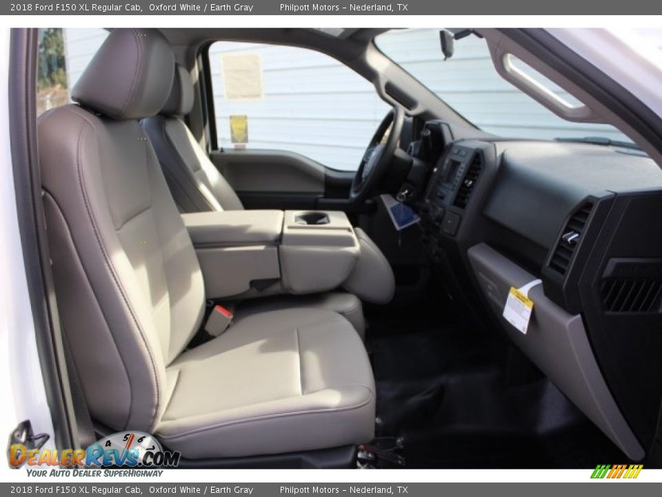 2018 Ford F150 XL Regular Cab Oxford White / Earth Gray Photo #23